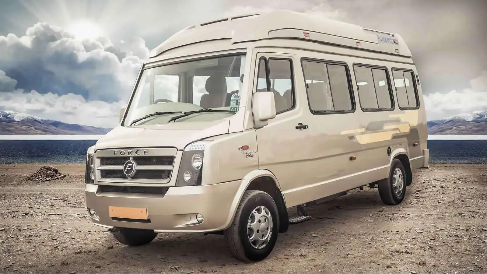 9 Seater Maharaja Tempo Traveller